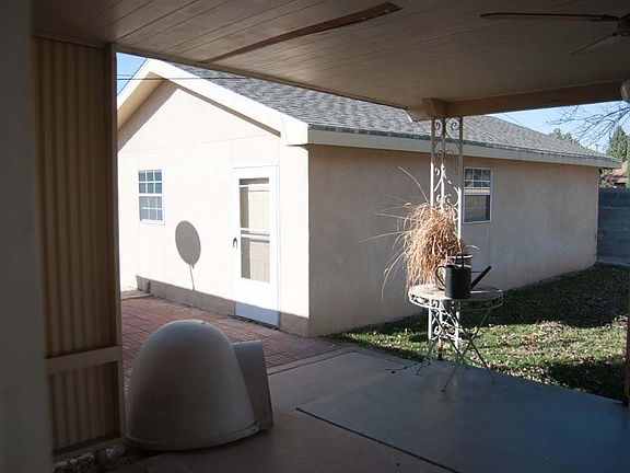 4th image of 905 Bel Aire Dr