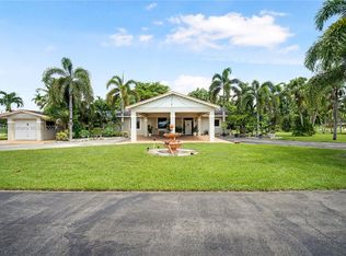 18475 SW 206th St, Miami, FL 33187