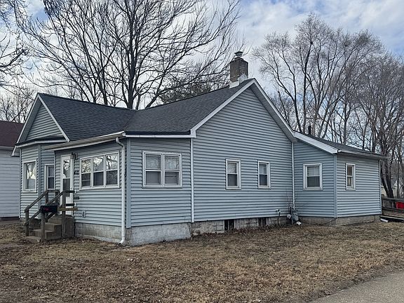 2nd image of 412 E Columbia Ave