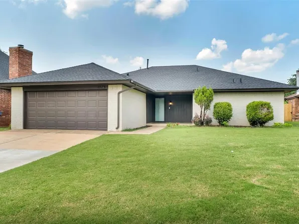 1713 Shadow Ct, Edmond, OK 73013