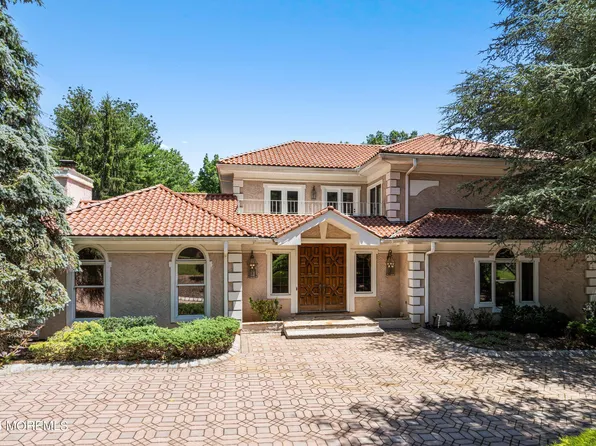 36 Takolusa Drive, Holmdel, NJ 07733