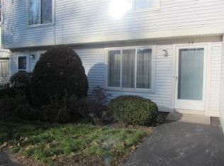 54 Morningside Commons, Brattleboro, VT 05301