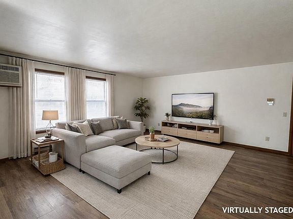 5th image of 6734 Park Ridge Drive #D