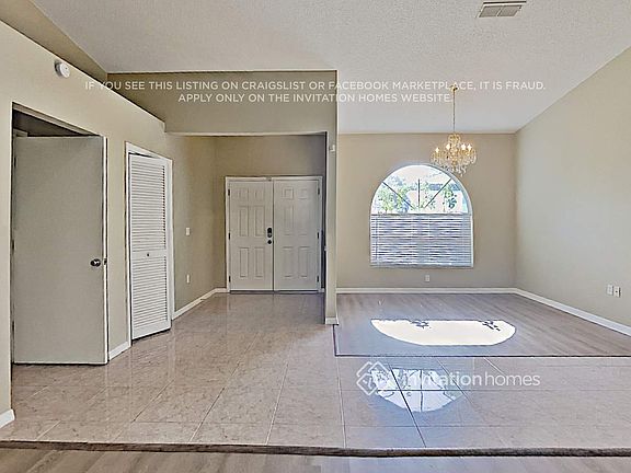 3rd image of 7964 Glenbrooke Ln