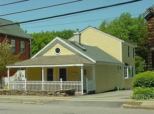 2nd image of 444 Merrimac St