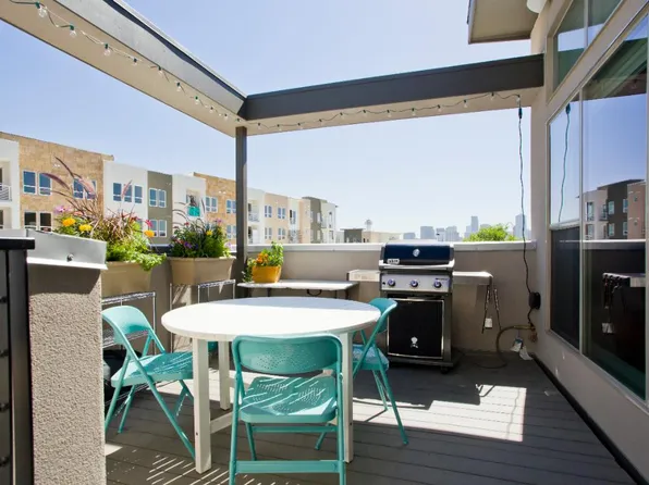 2652 W Front Vw Cres Dr, Denver, CO 80211