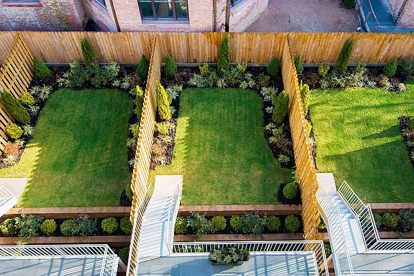 Rented by Arena Real Estate | media 19