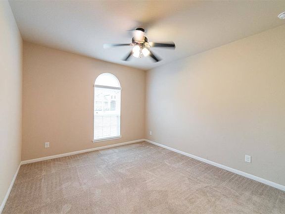 5th image of 15202 Zenith Glen Ln