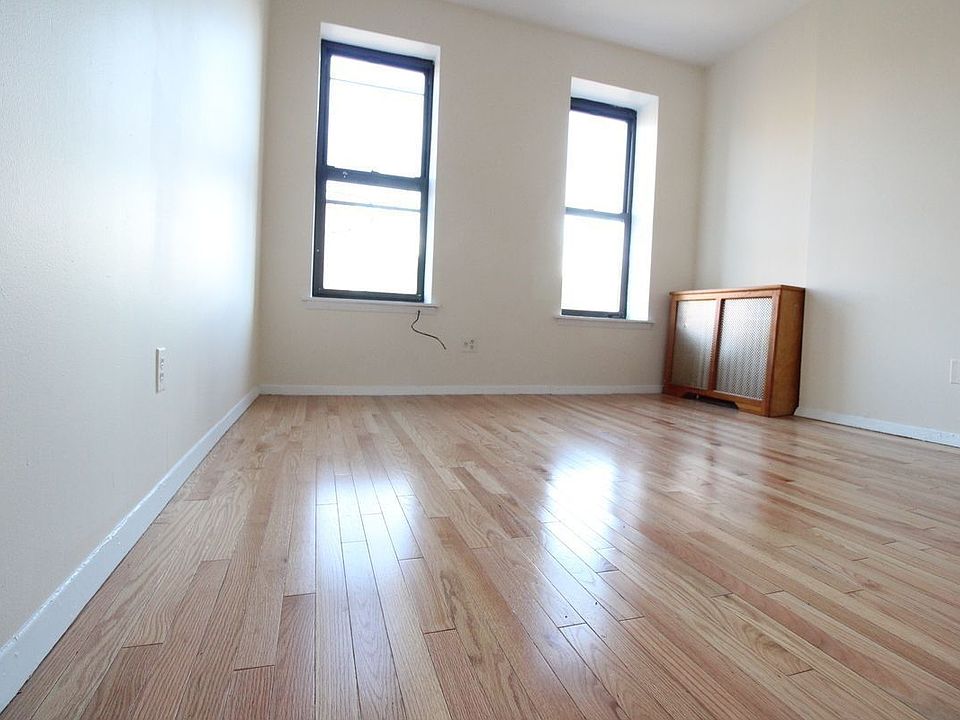1st image of 844 Amsterdam Ave APT 5