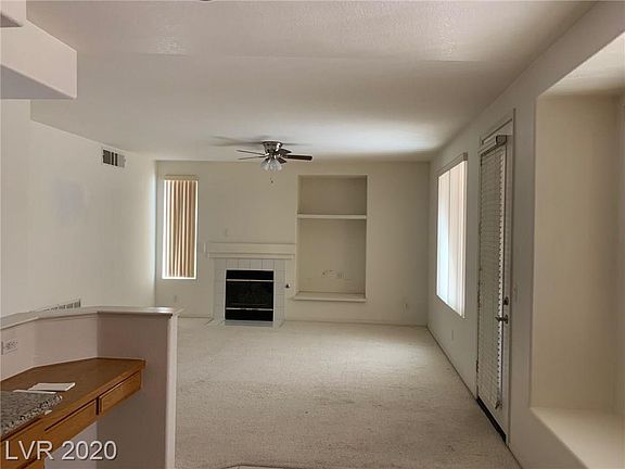 5th image of 4861 La Cumbre Dr
