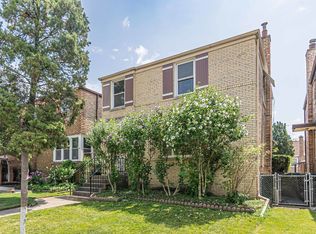 7044 16th St, Berwyn, IL 60402