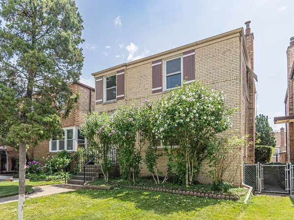 7044 16th St, Berwyn, IL 60402