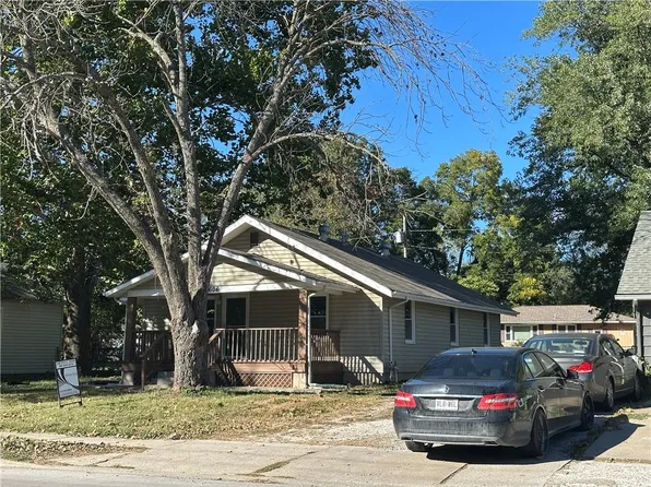 606 W South St, Harrisonville, MO 64701