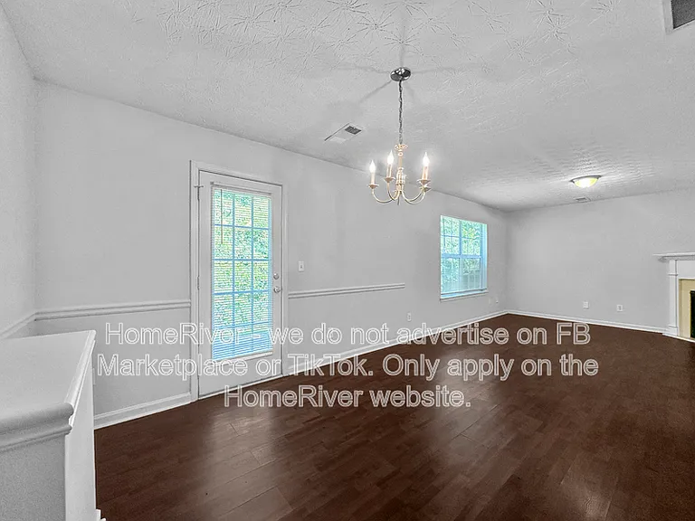 417 Kirkland Dr — Photo 8