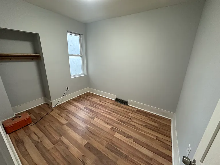 3250 N Hope St — Photo 7