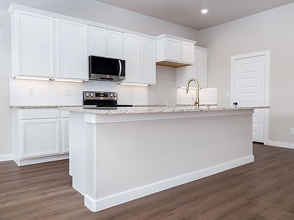 2nd image of 3012 Buckthorn Dr