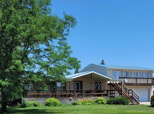 4 Sandy Beach Ter, Lemoyne, NE 69146