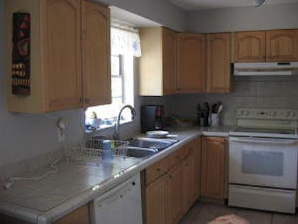 2nd image of 651 SE Delancey Ln
