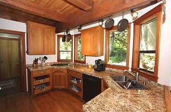 5th image of 10608 325th Ave NE