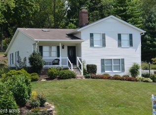 735 Gist Rd, Westminster, MD 21157