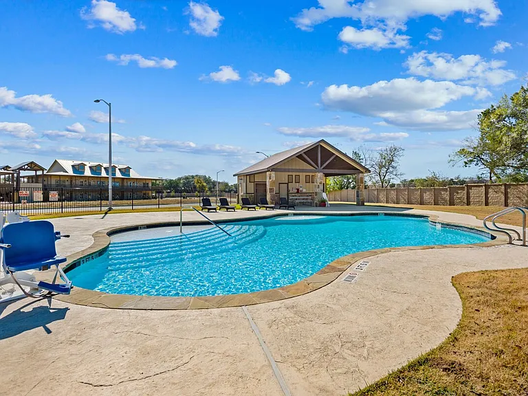 1554 Gruene Rd #ID1385477P — Photo 30