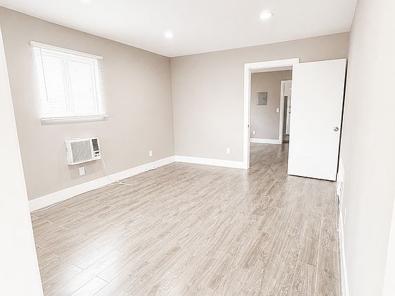 2nd image of 110 N 5th St #6