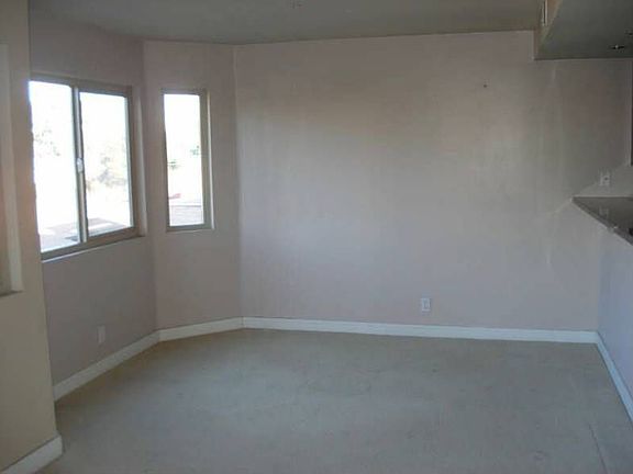 5th image of 3645 7th Ave Unit 301