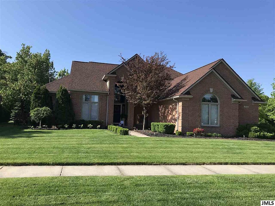 1st image of 16656 Huntington Woods Dr