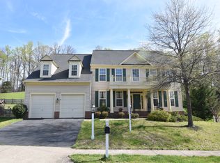 2049 Powells Landing Cir, Woodbridge, VA 22191