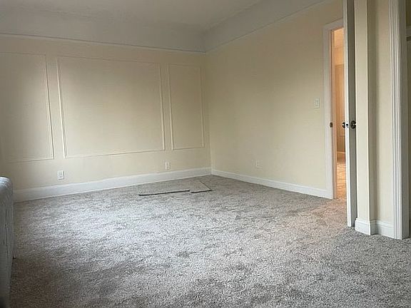 3rd image of 24-30 Crescent St #2