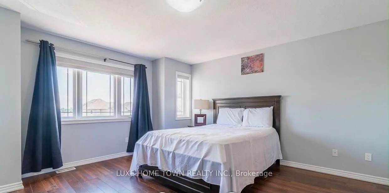 3 bed, $2,700 — Photo 4