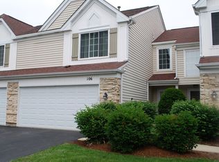 106 Cambridge Ave, Streamwood, IL 60107