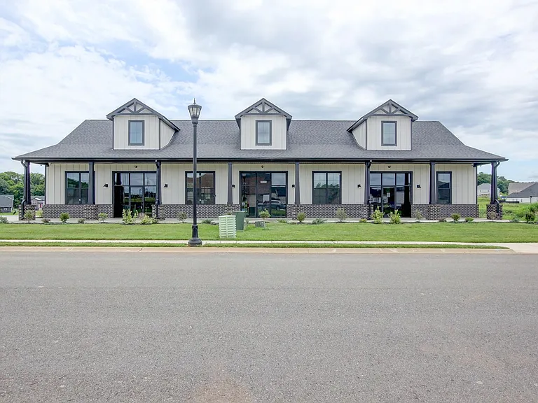 2547 Rafiki Dr — Photo 12