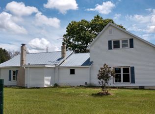 428 Youngs Rd, Vass, NC 28394