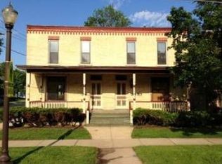 201 S Channing St, Elgin, IL 60120