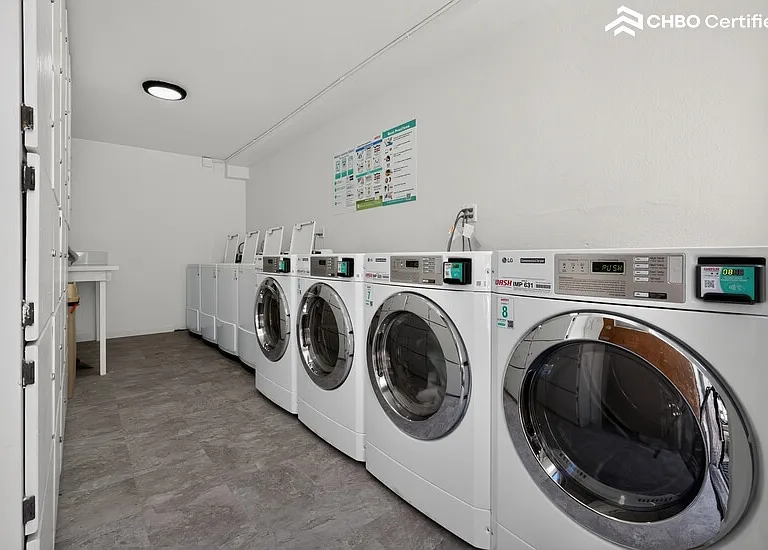 2296 Gaviota Ave #14 — Photo 36