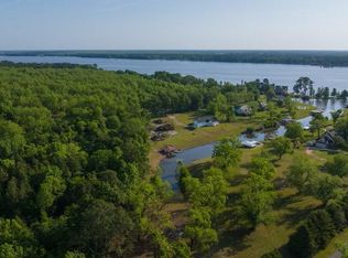 101 Rose Ln, Cobb, GA 31735