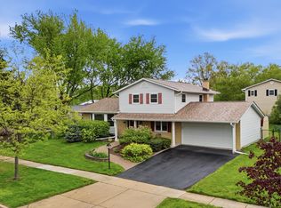 4065 Winston Dr, Hoffman Estates, IL 60192