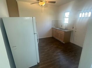 5406 Iroquois St, Detroit, MI 48213