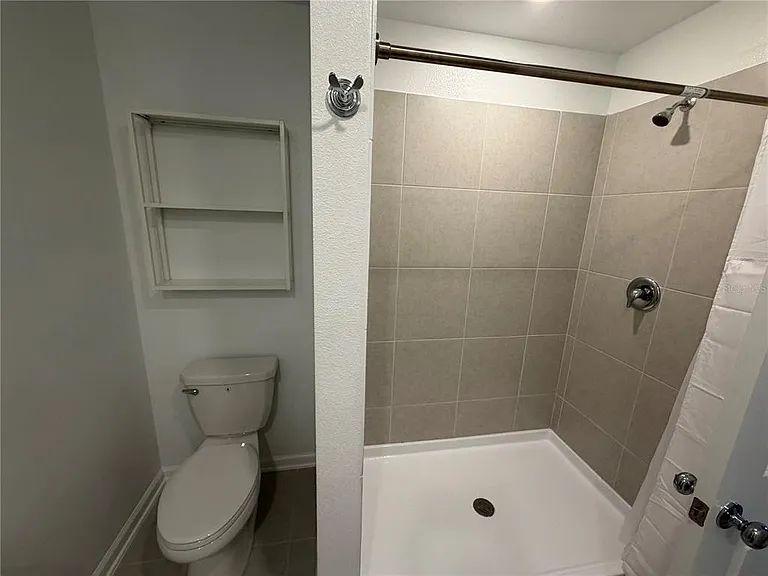 2466 Hallow Garden Rd — Photo 25