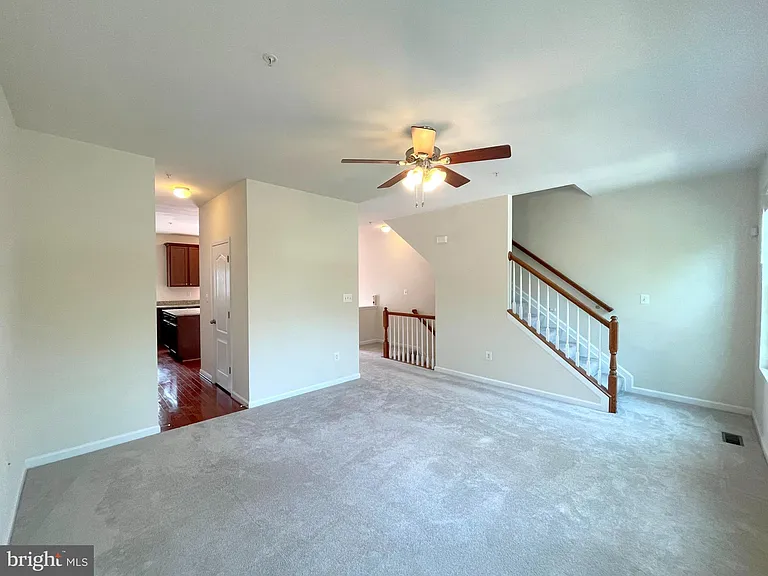 2863 Hedgerow Pl — Photo 10