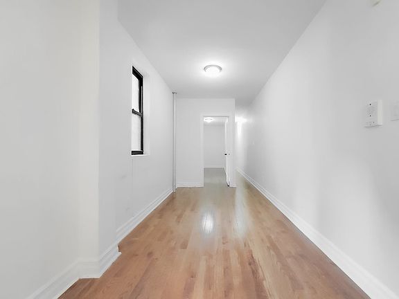 5th image of 162 E 33rd St APT 3W