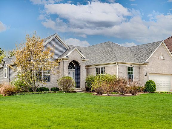 3rd image of 1027 Timber Lake Dr