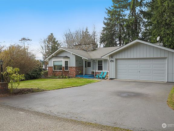 2nd image of 6199 Silver Beach Drive NW