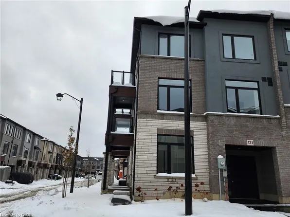 155 Equestrian Way #121, Cambridge, ON N3E 0E8