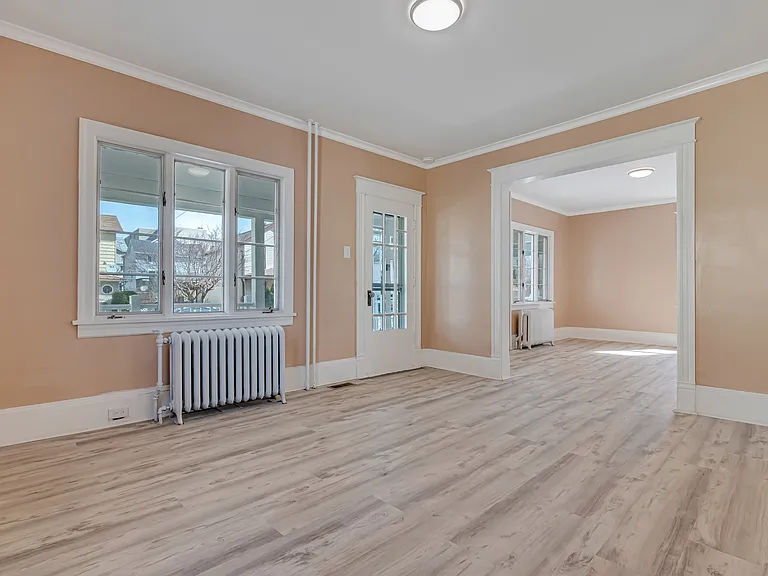 516 Hickory St — Photo 11