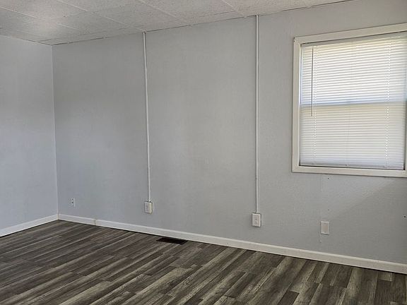 3rd image of 1032 S Wisconsin Ave #0