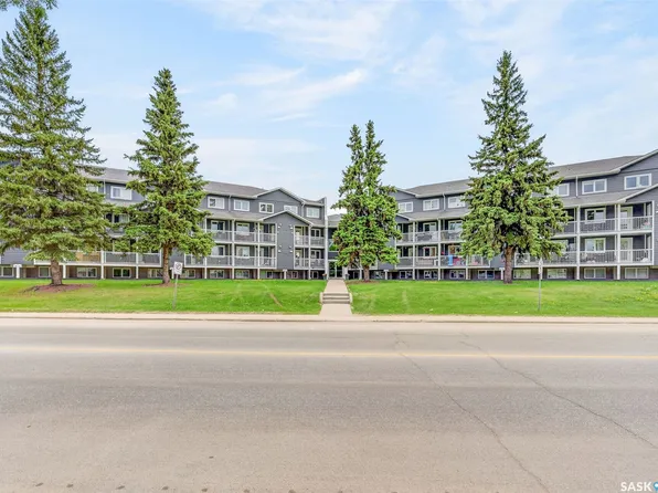 515 28th Street E #109, Prince Albert, SK S6V 1X8