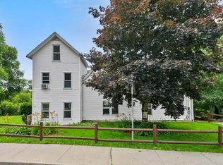 149 Pequoig Ave, Athol, MA 01331