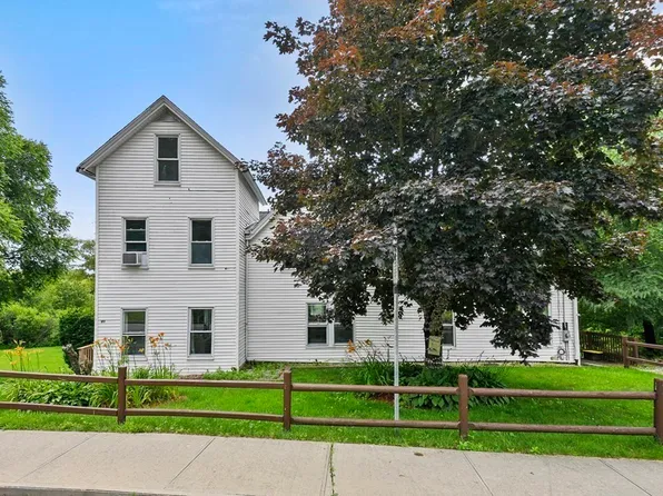 149 Pequoig Ave, Athol, MA 01331